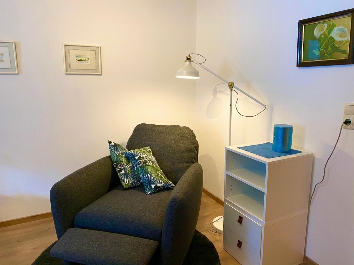 Glueck Am See - Apartment Mit Seezugang Халстат Екстериор снимка