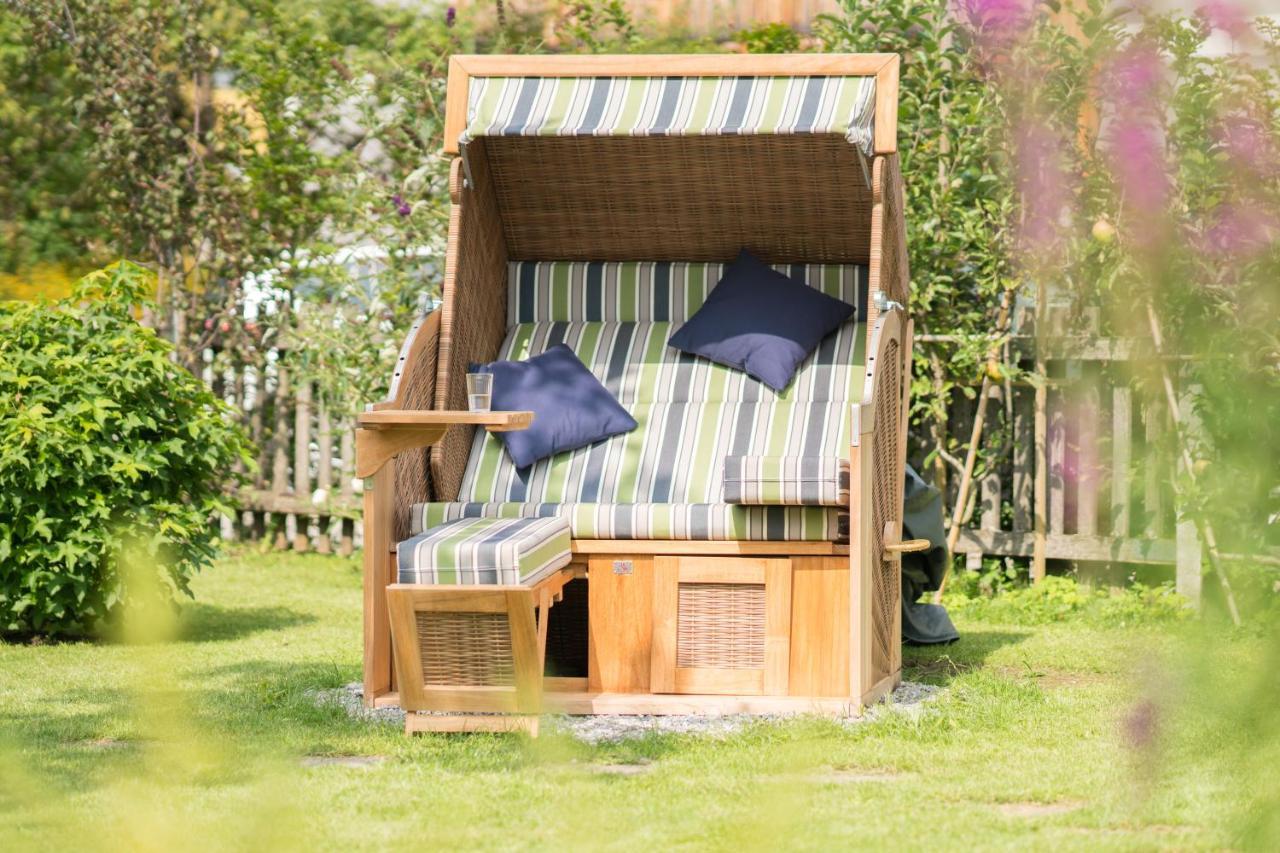 Glueck Am See - Apartment Mit Seezugang Халстат Екстериор снимка