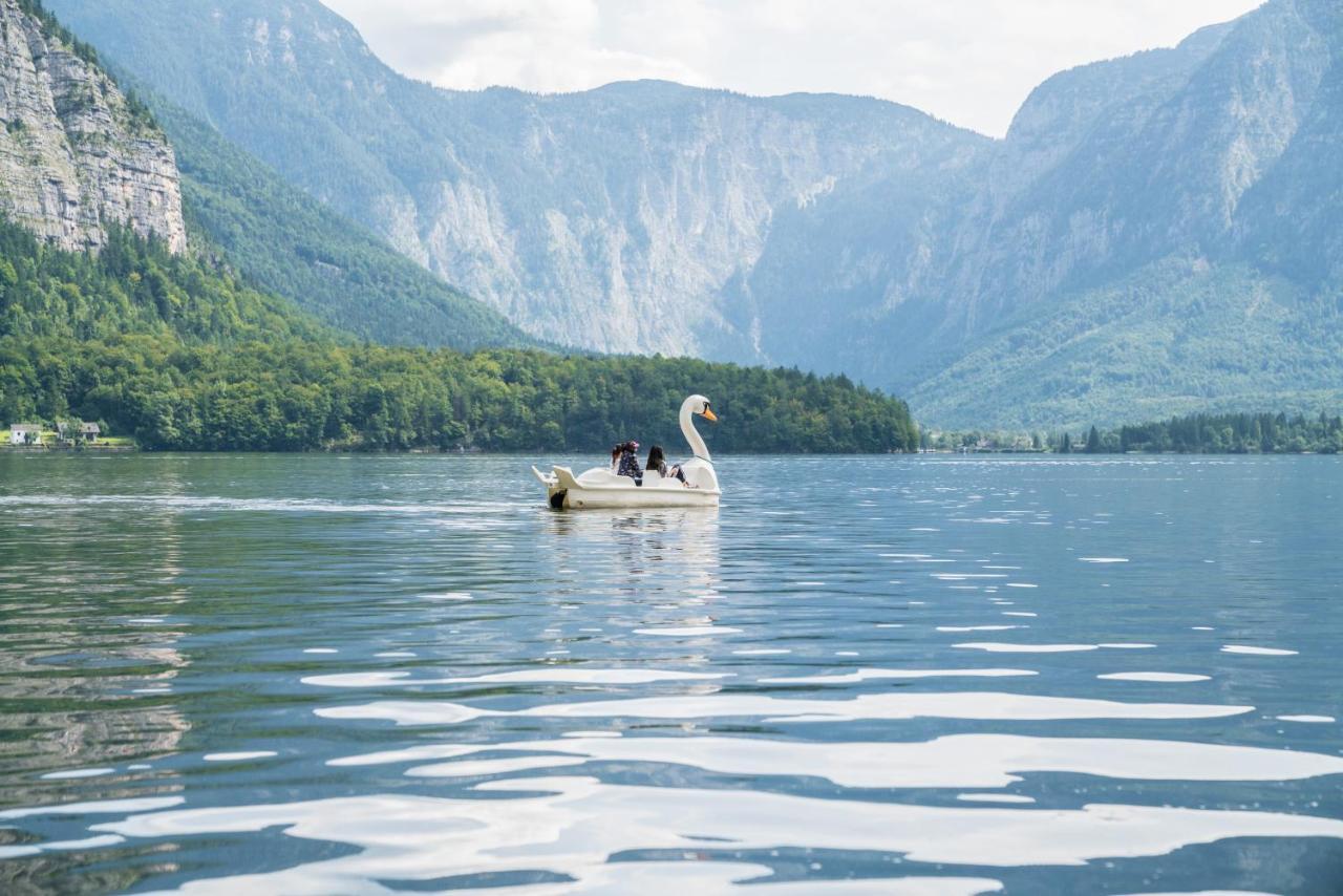 Glueck Am See - Apartment Mit Seezugang Халстат Екстериор снимка